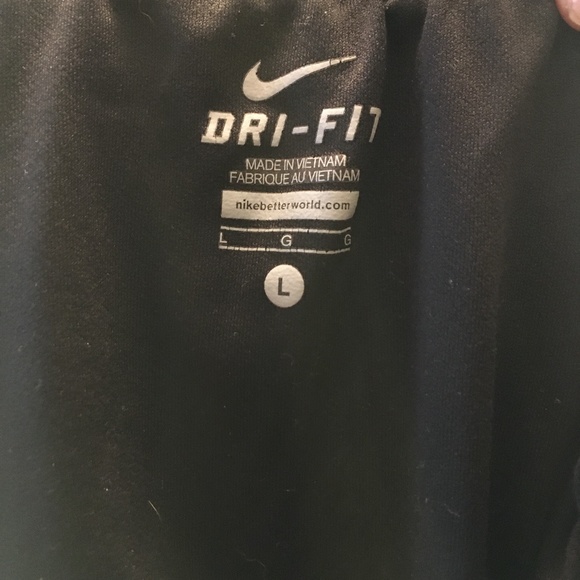 Nike Girls Black Shorts - Picture 4 of 4